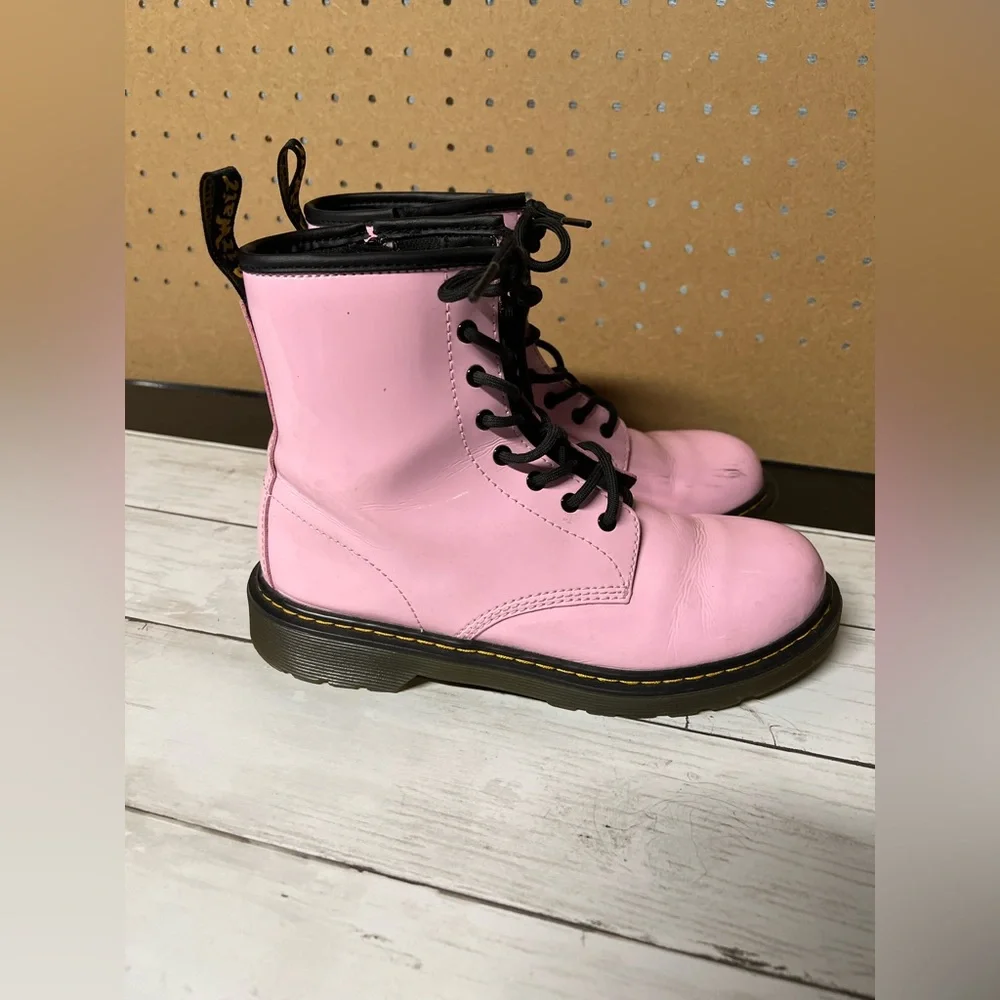 Dr. Martens Glossy Pink Combat Boots size 5 M - Picture 4 of 10